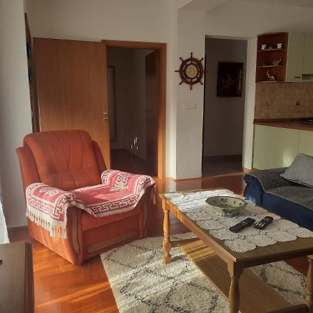 Sem Apartment Tar-Vabriga Bagian luar foto