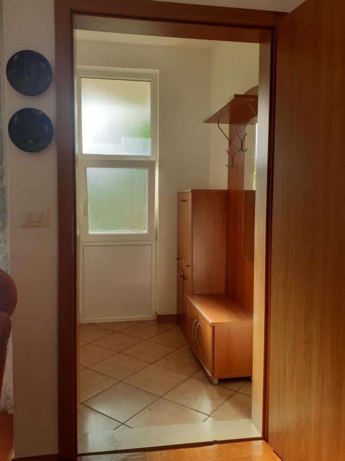Sem Apartment Tar-Vabriga Bagian luar foto